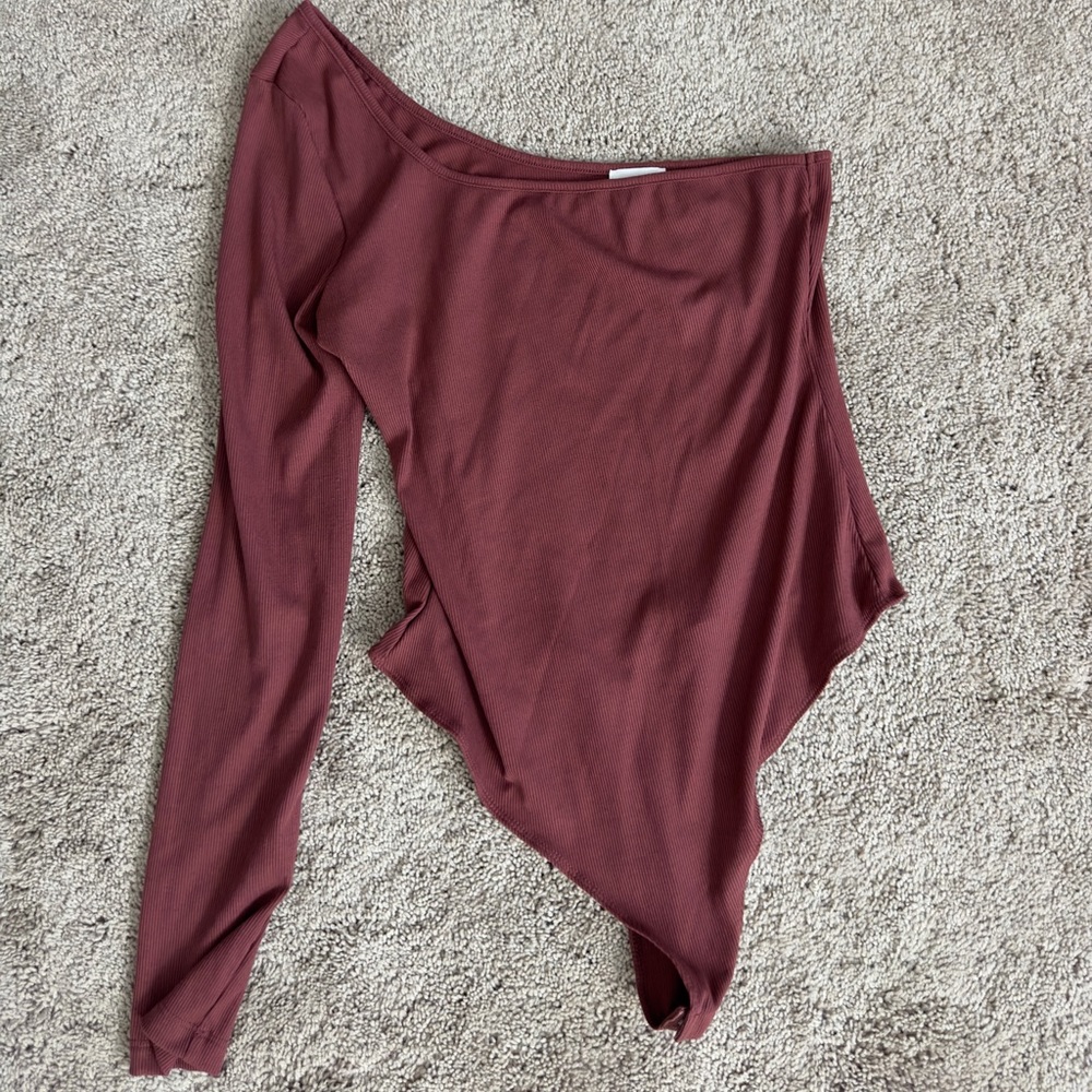 One shoulder bodysuit